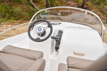 CAP-FERRET 472 SUN DECK