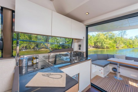 PRESTIGE 460