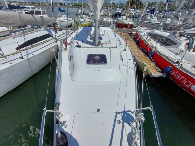 HANSE 370