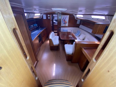 BAVARIA 44