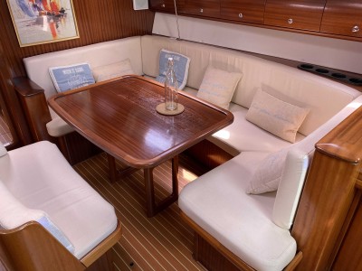 BAVARIA 44
