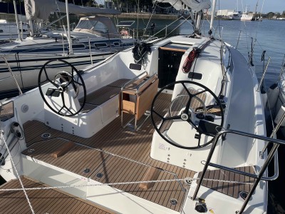 SUN ODYSSEY 350