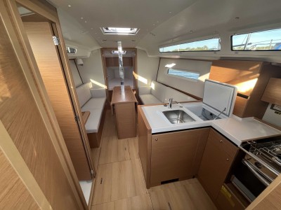 SUN ODYSSEY 350