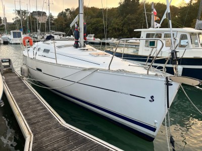 OCEANIS Clipper 323