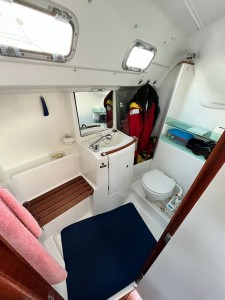 OCEANIS Clipper 323
