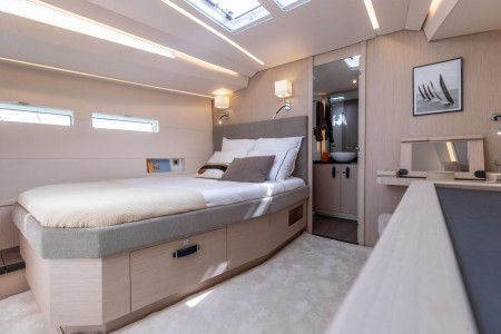 YACHTS 55