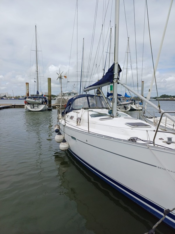 Oceanis CLIPPER 343