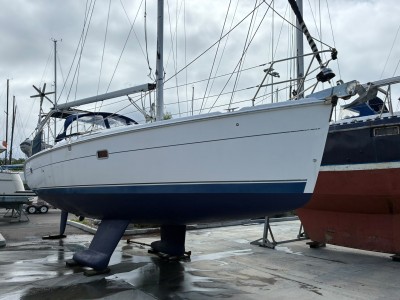 HUNTER 36