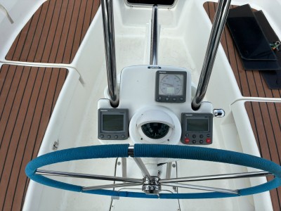 HUNTER 36