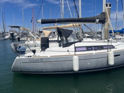 OCEANIS 31