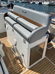 FLYER 9 SPACEDECK