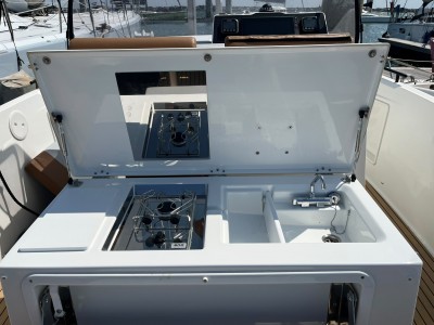 FLYER 9 SPACEDECK