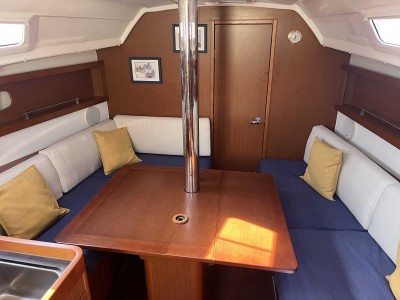 OCEANIS 31