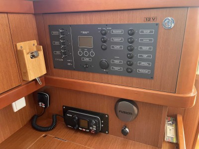 OCEANIS 31