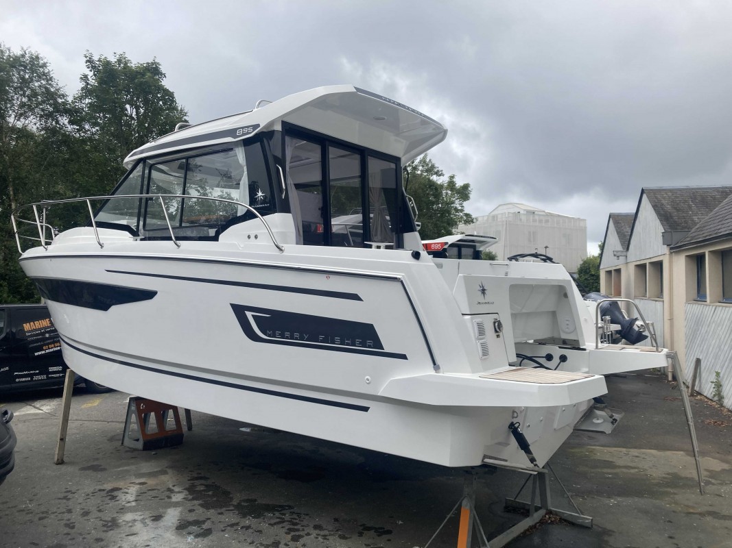 MERRY FISHER 895 CROISIERE