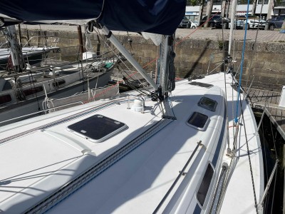 BAVARIA 40