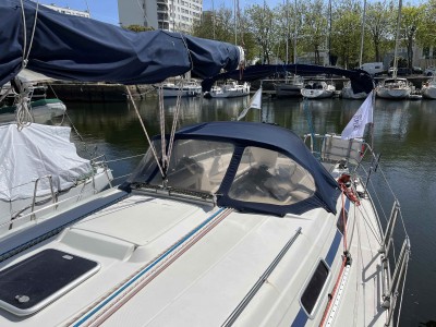 BAVARIA 40