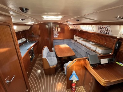 BAVARIA 40