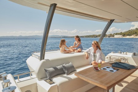 PRESTIGE 690