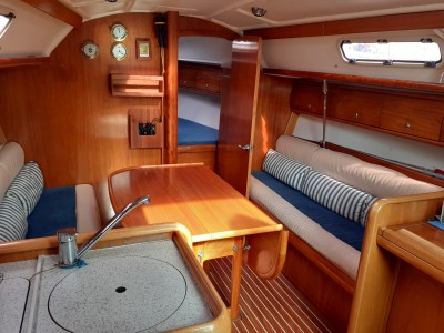 BAVARIA 32 CRUISER