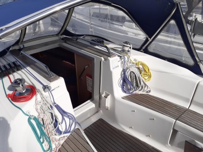 BAVARIA 32 CRUISER