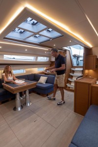 JEANNEAU 65